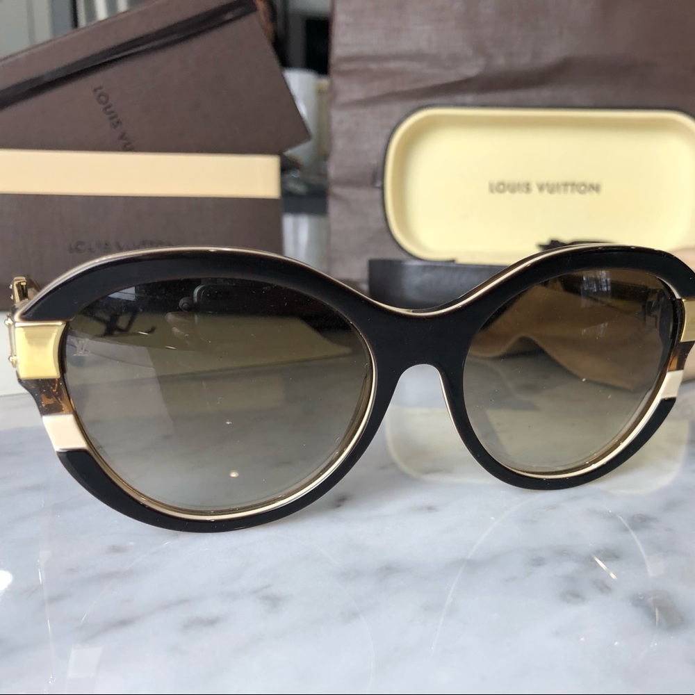 Louis Vuitton Soupçon Cat Eye Sunglasses